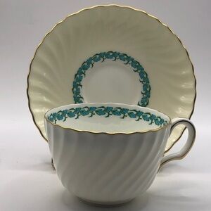 Minton Bone China Teacup & Saucer “Lady Rodney” S-411